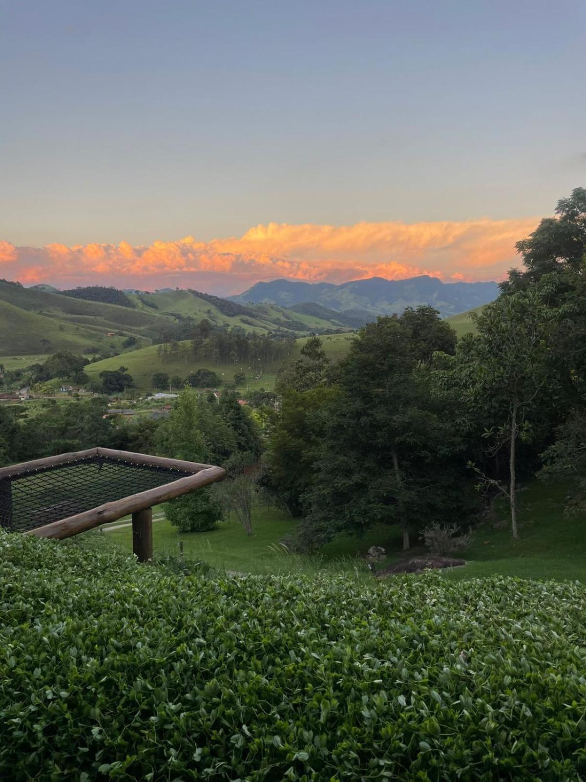 Pousada Caminho Da Mata Sao Bento do Sapucai Bagian luar foto